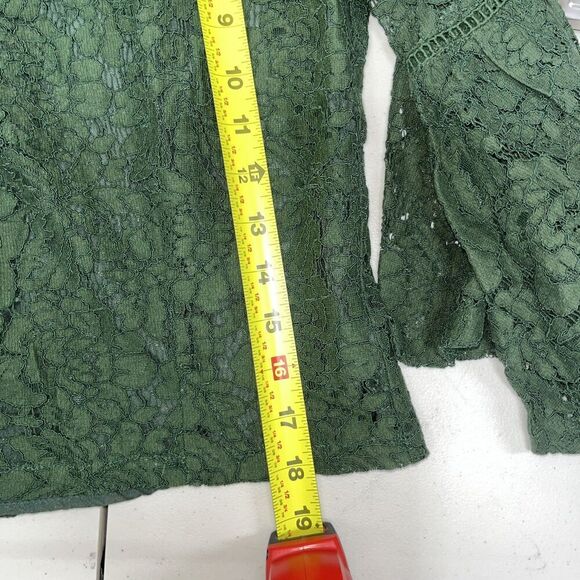 Jack BB Dakota Women’s Lace Boxy Crop Top Size Small Mountain Green Bell Sleeve - Picture 10 of 13